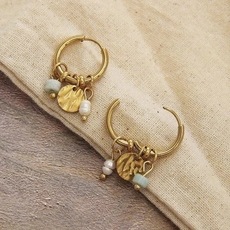 Bijoux Charm Boucles d'oreilles Charms blanches et or élégantes