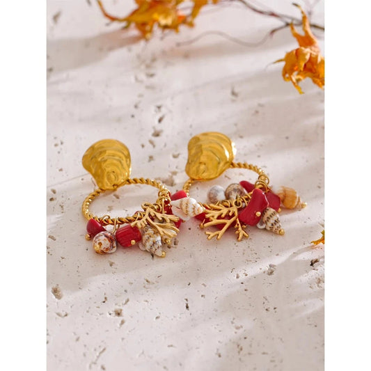 Bijoux Charm Boucles d'oreilles charms coquillage et corail dorées