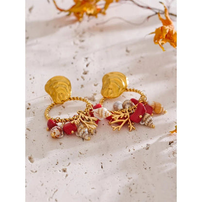 Bijoux Charm Boucles d'oreilles charms coquillage et corail dorées